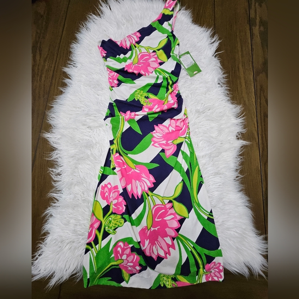 Lilly Pulitzer Vibrant Green and Navy Floral Dress